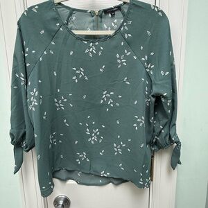 Green Floral Women's Top